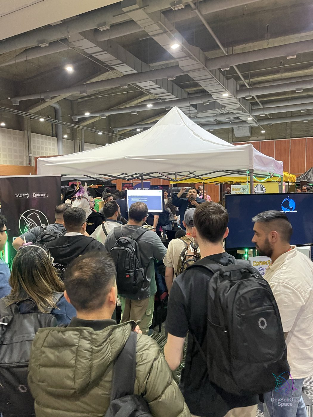 DevSecOps Space — EkoParty 2025